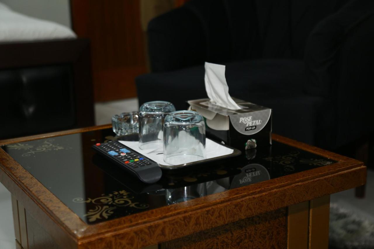 Grand Royal Bed & Breakfast Islamabad Ngoại thất bức ảnh
