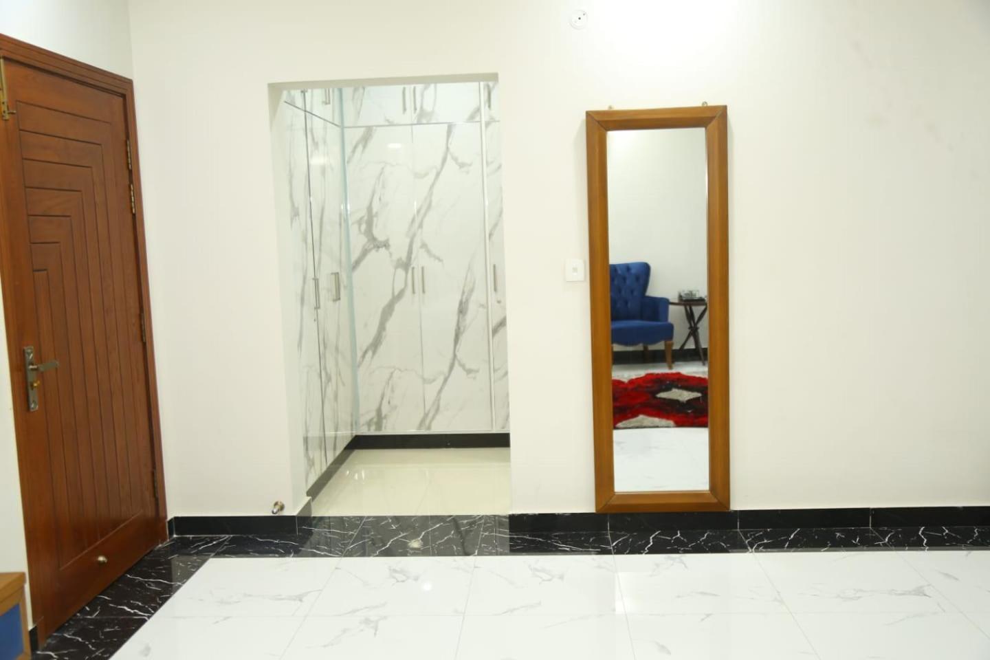 Grand Royal Bed & Breakfast Islamabad Ngoại thất bức ảnh