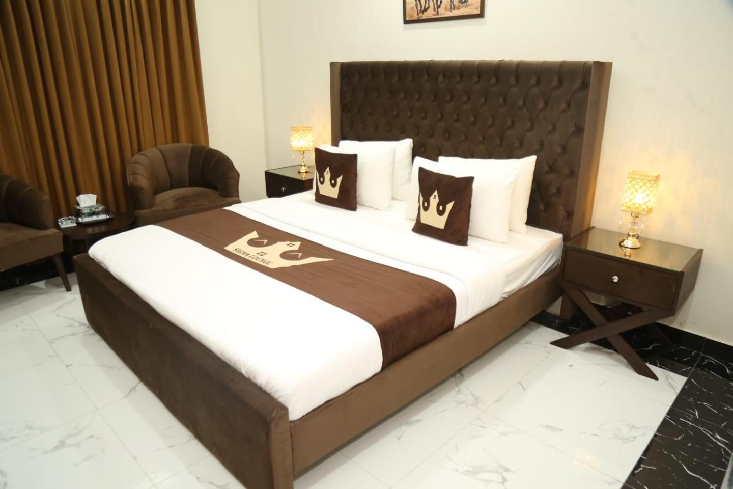 Grand Royal Bed & Breakfast Islamabad Ngoại thất bức ảnh